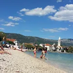 Studio Apartman Fani * Kaštela