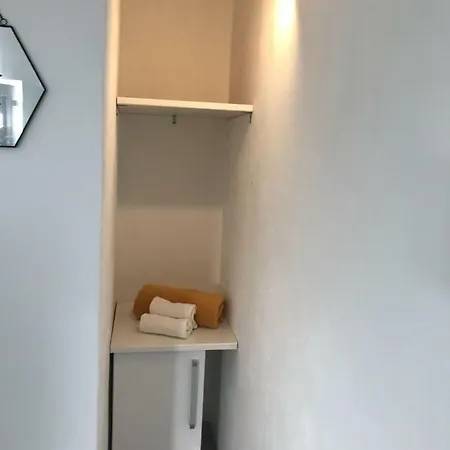Apartamento Studio Apartman Fani