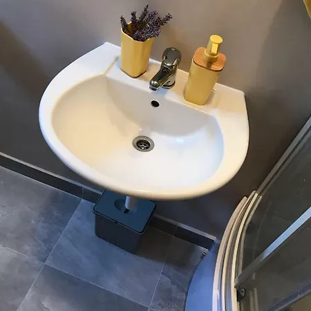 Studio Apartman Fani * Kaštela