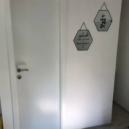 Studio Apartman Fani