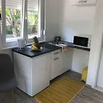 Appartement Studio Apartman Fani